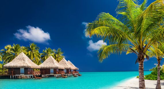 Best Small Luxury Cruises to Tahiti - Cruise World